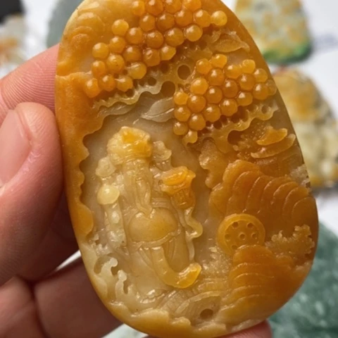 定制翡翠未镶嵌翡翠