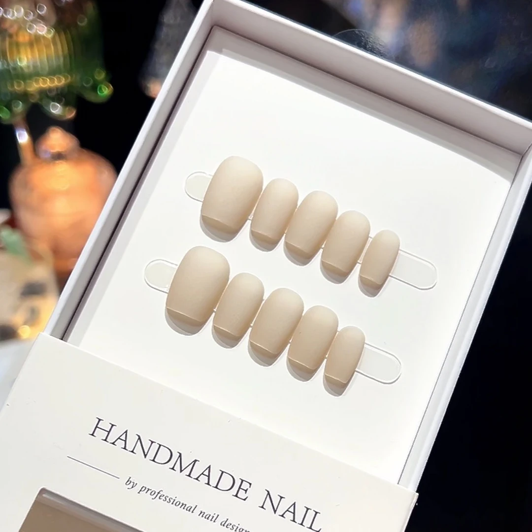 【燕麦蜂蜜】磨砂穿戴甲咖色丝绸感猫眼高级高贵短方极致简约美甲贴