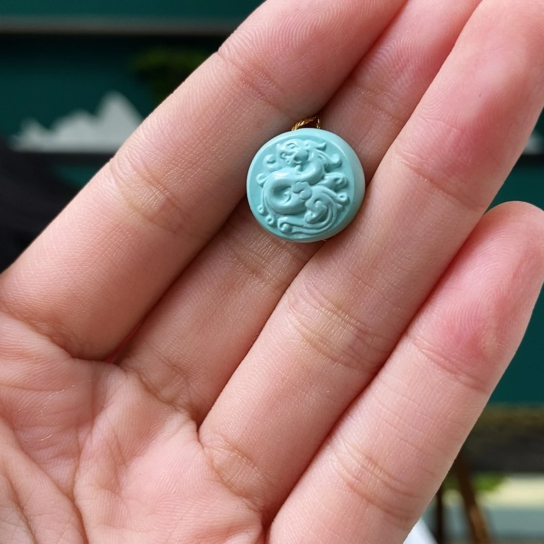 未镶嵌绿松石珠宝奇石