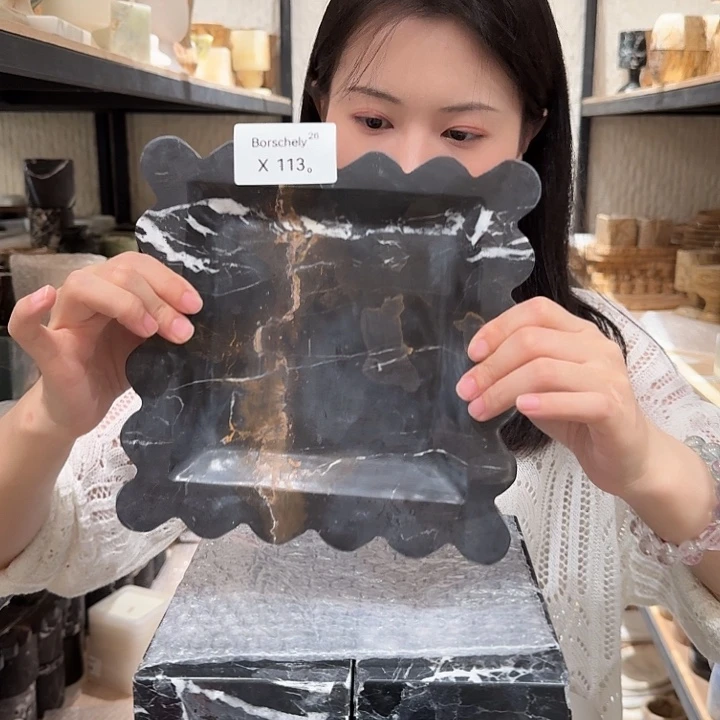X113。