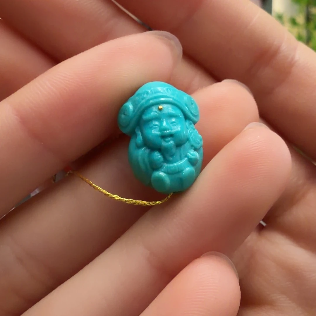 绿松石未镶嵌颈饰