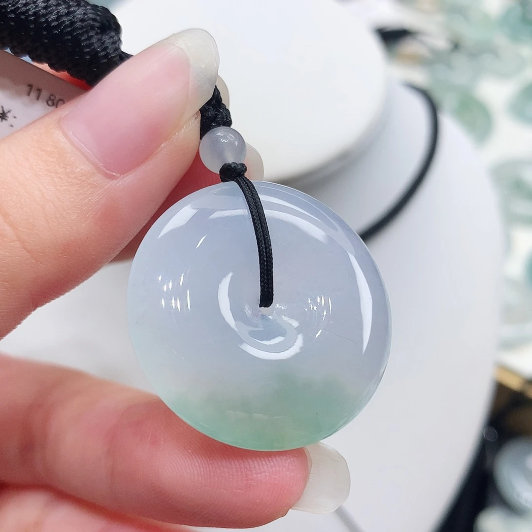 翡翠未镶嵌胸饰翡翠22，28.7/5.7