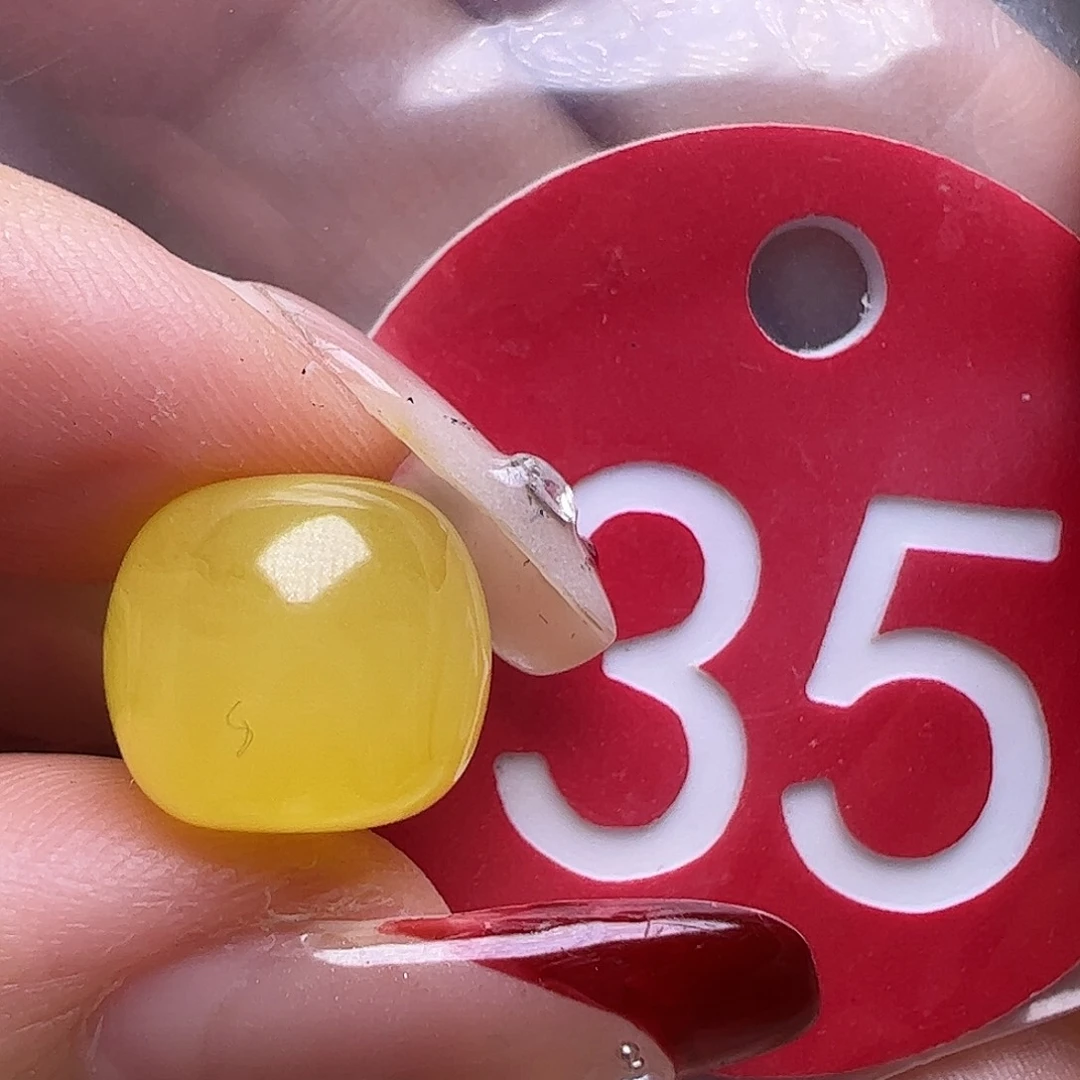 蜜蜡未镶嵌珠宝奇石11.3mm鸡油黄老型