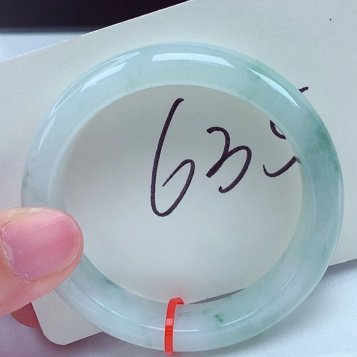 翡翠未镶嵌手镯翡翠