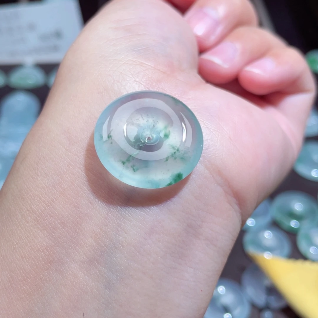 颈饰未镶嵌翡翠扣子