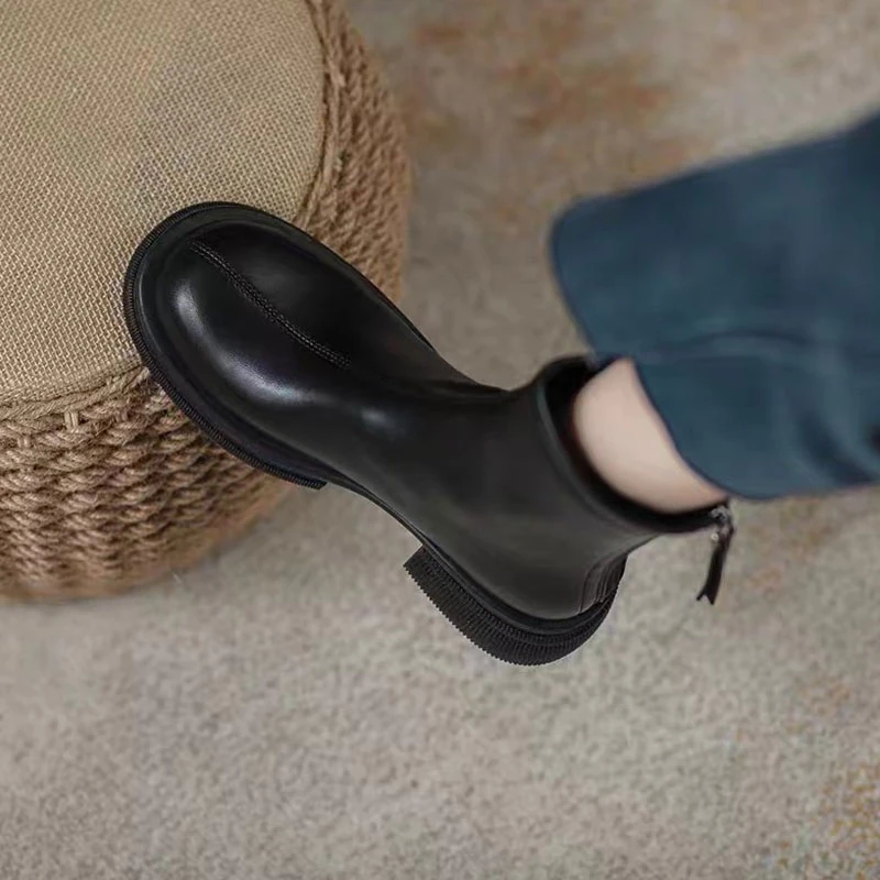 马丁靴女2025秋冬新款单靴爆款英伦风厚底炸街小短靴切尔西瘦瘦靴