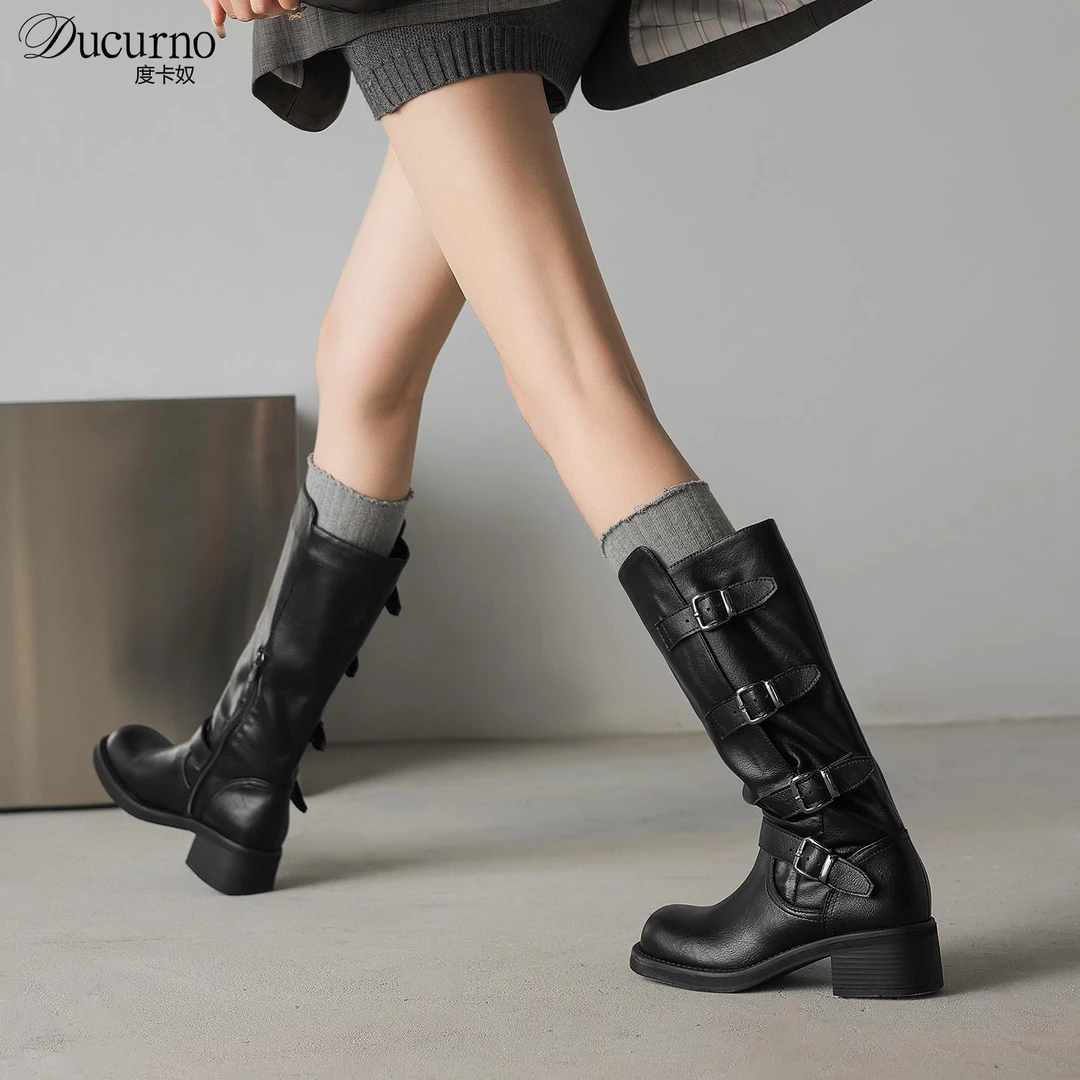 DUCURNO英伦风设计感皮带扣西部牛仔靴女高筒骑士靴粗跟真皮长靴