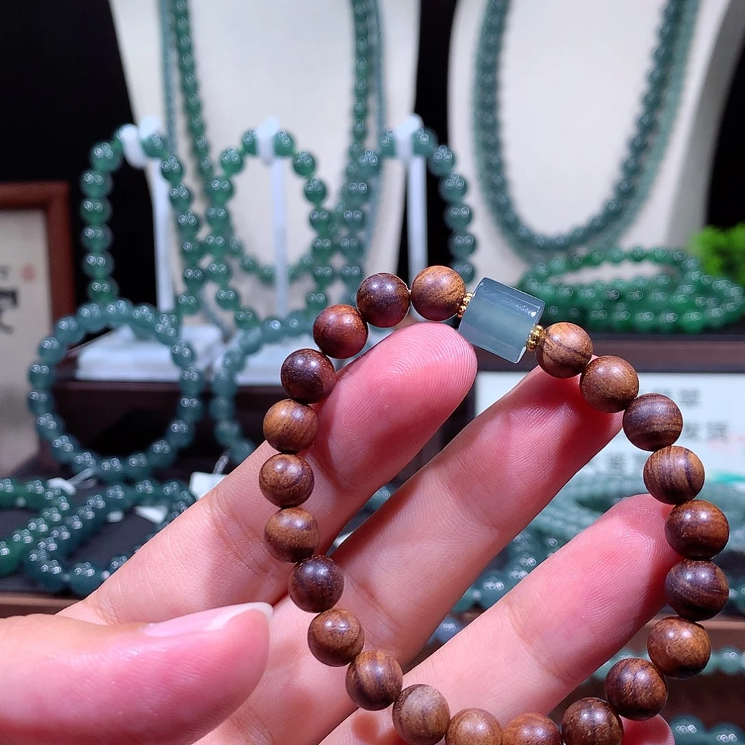 小***黑翡翠未镶嵌手链天然a货翡翠手串9.8