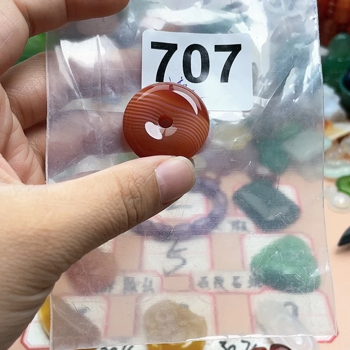 玛瑙/玉髓颈饰合金梅*