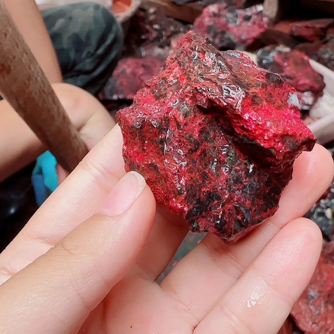 天然辰砂朱砂毛石头8