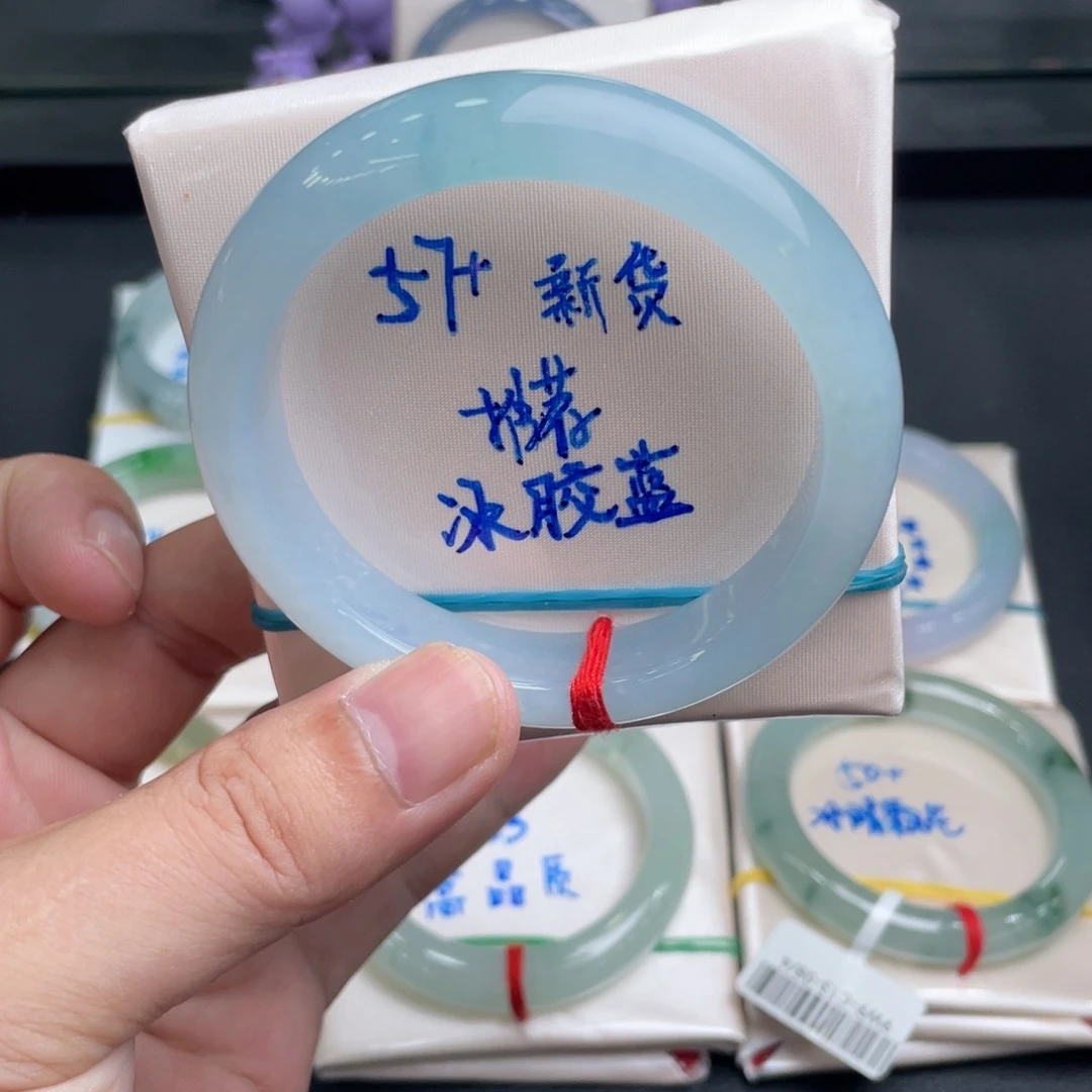 未镶嵌手镯翡翠翡翠手镯