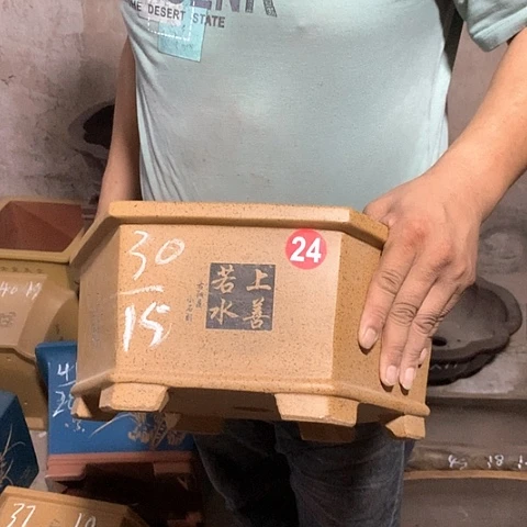 紫砂花盆手工制作