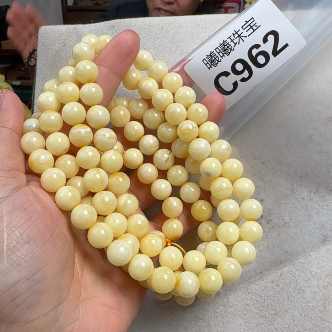 蜜蜡未镶嵌珠宝奇石10