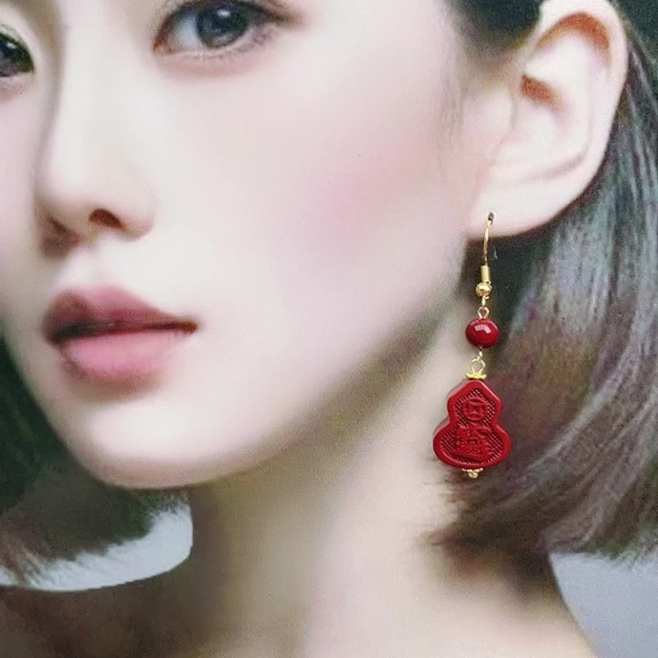 石英质玉耳钉合金