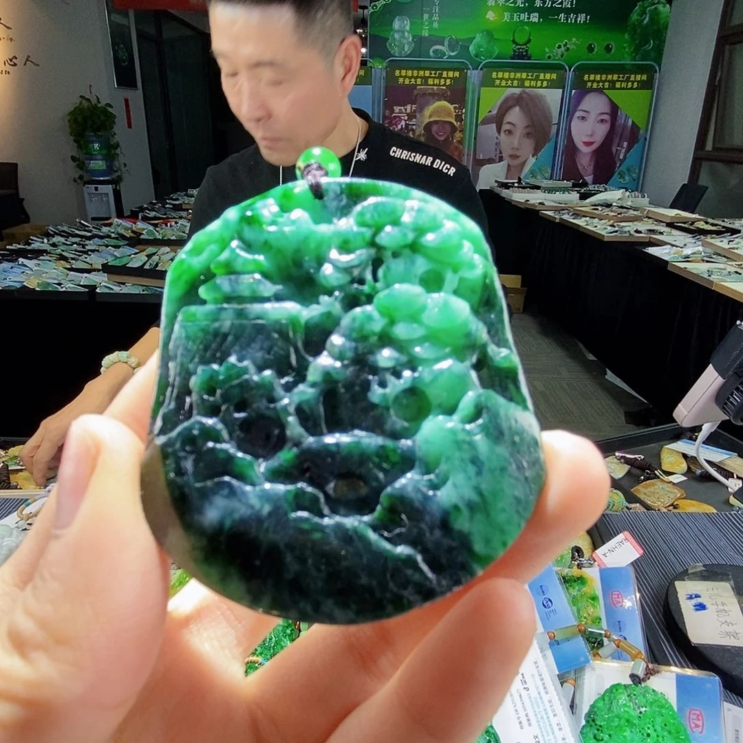 颈饰未镶嵌翡翠翡翠