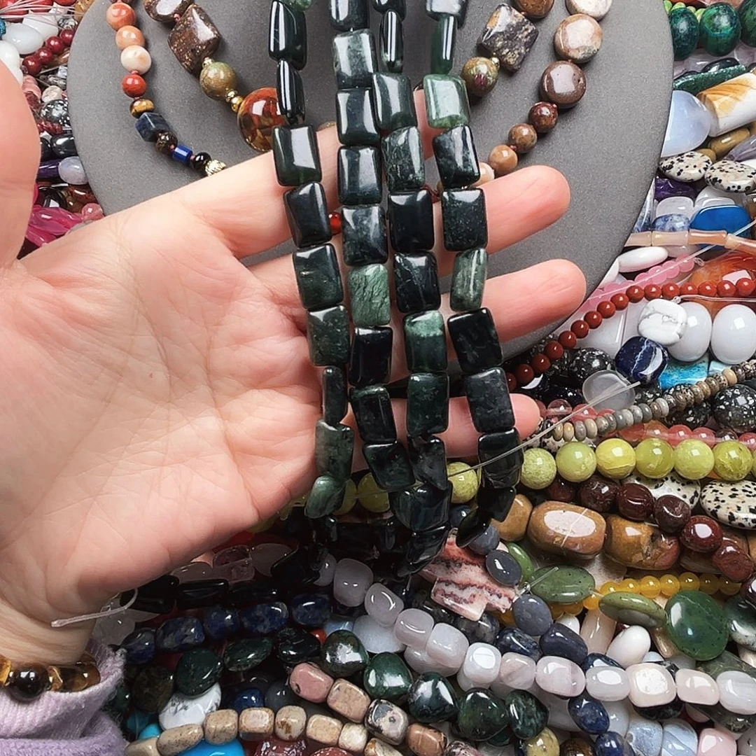 玛瑙/玉髓未镶嵌珠宝半成品墨玉10*14