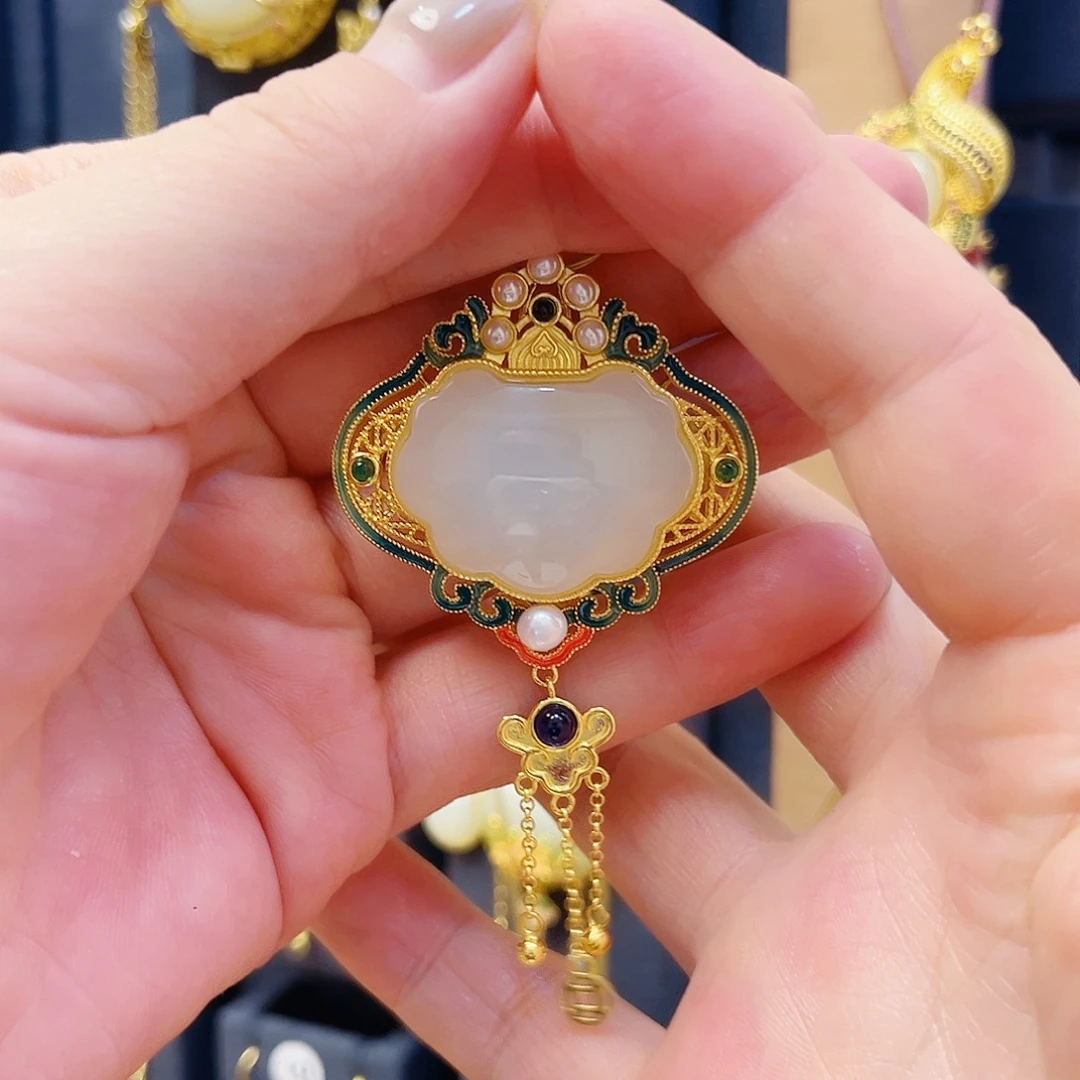 和田玉银S925镀金镶嵌颈饰