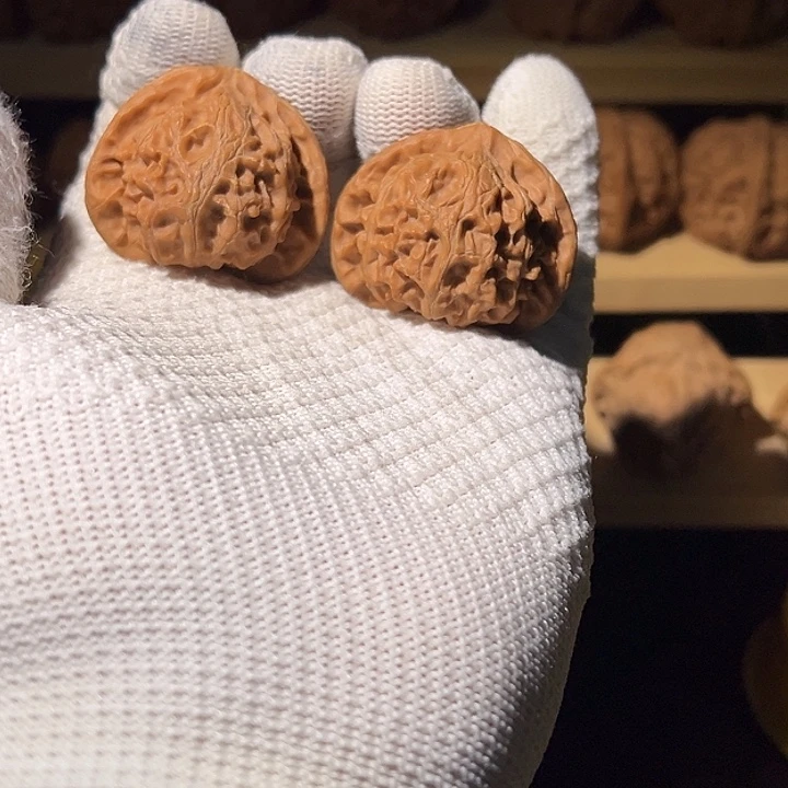 文玩核桃吊坠宫灯福利不退不换