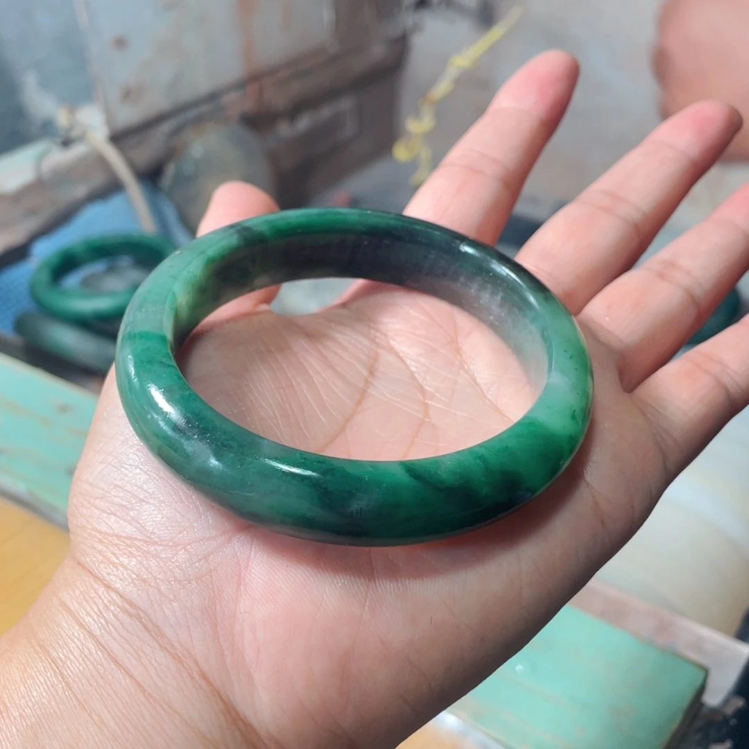 福***缘定制石英质玉（非洲翠）定制加工
