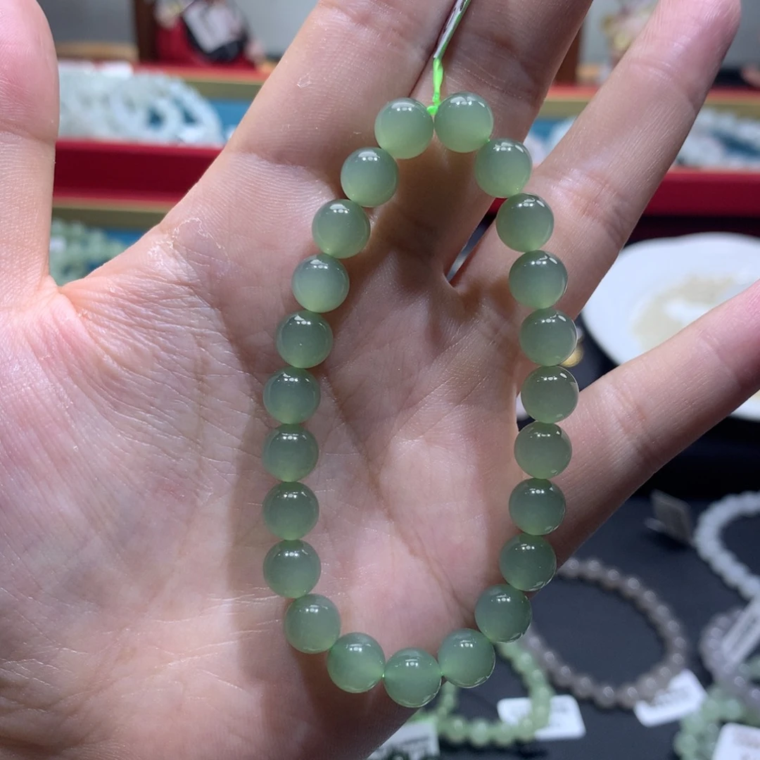 未镶嵌手链和田玉绿猫