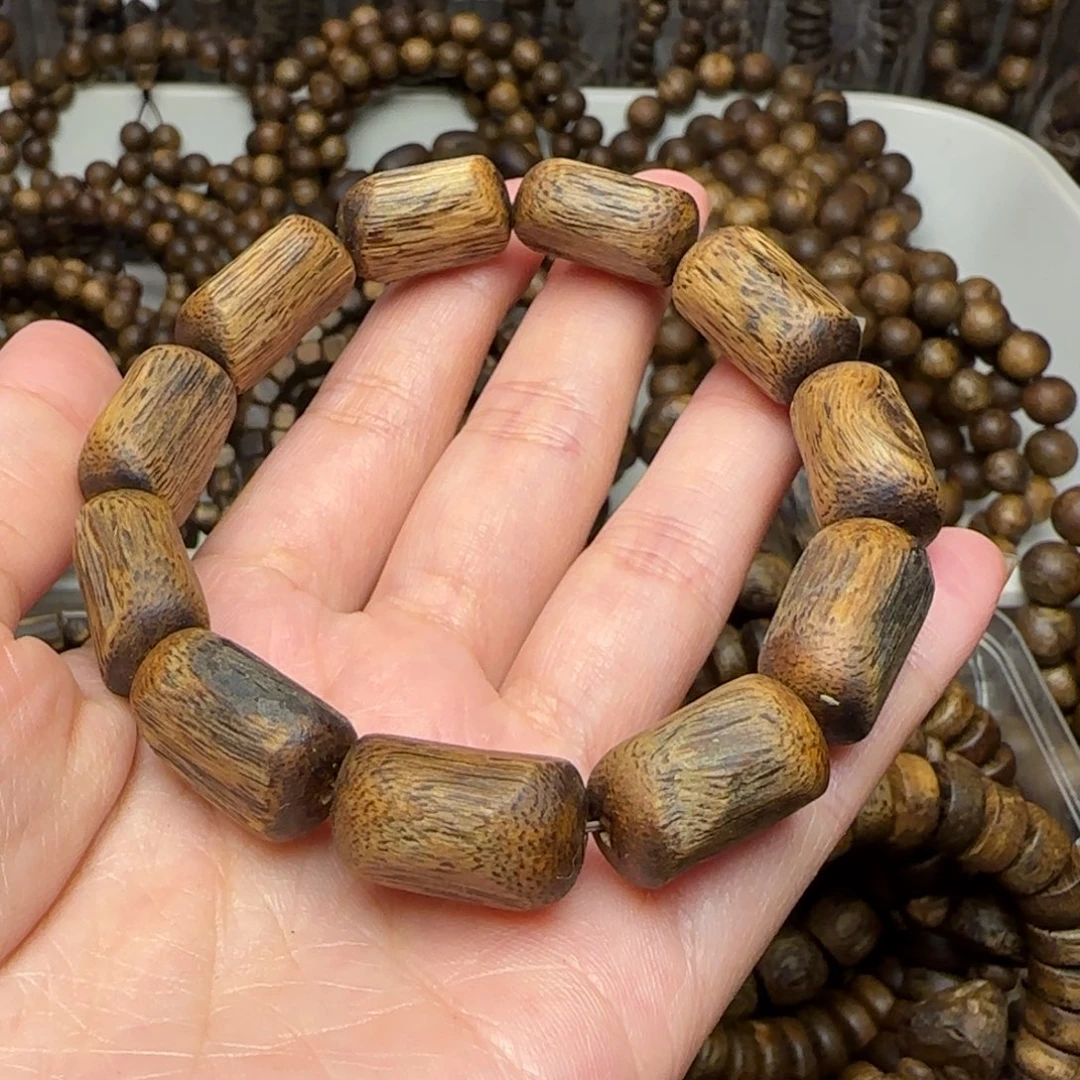 沉香手串啊****猫单圈树心油14.5克乌身老料