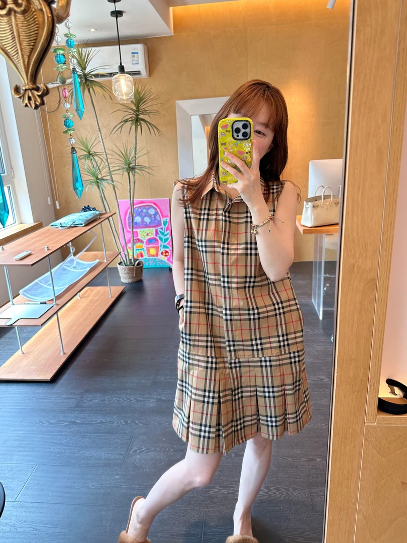 【BORAKOO】气质卡其格子无袖连衣裙