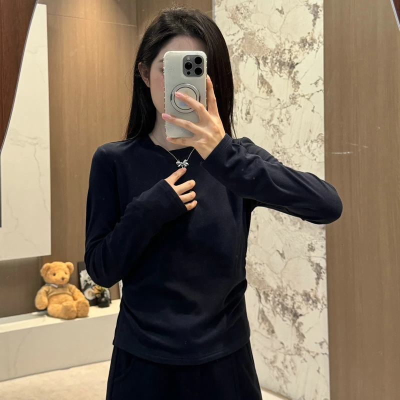 宿慕SUMU长袖T恤舒适圆领上衣女2025新款秋冬加绒长袖打底衫1613