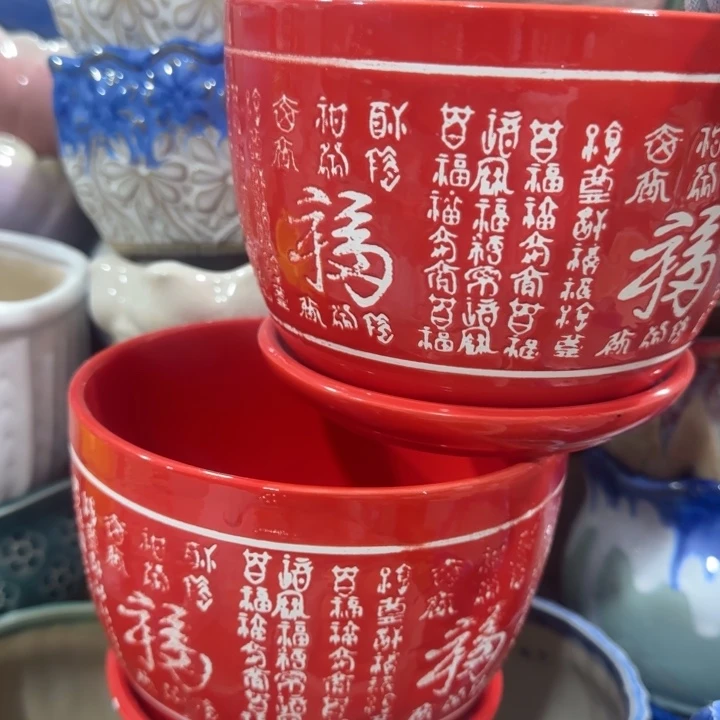 凑9块包邮，有孔，陶瓷花盆