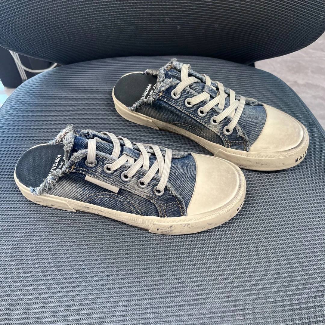 99新 Balenciaga/巴黎世家 37码！97新!下地两三次！Paris平跟凉拖