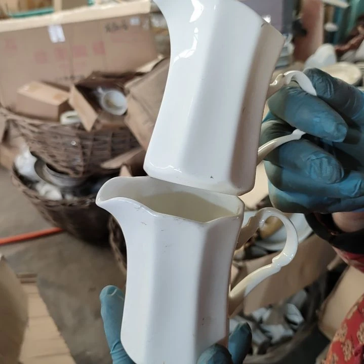 摆件陶瓷盘子碗啥都有