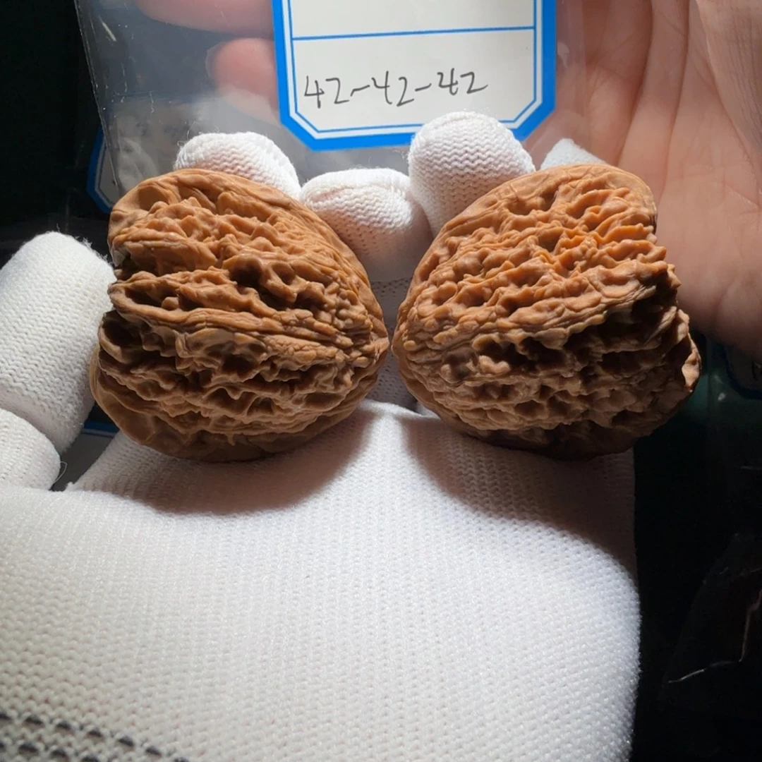 吊坠文玩核桃南疆28