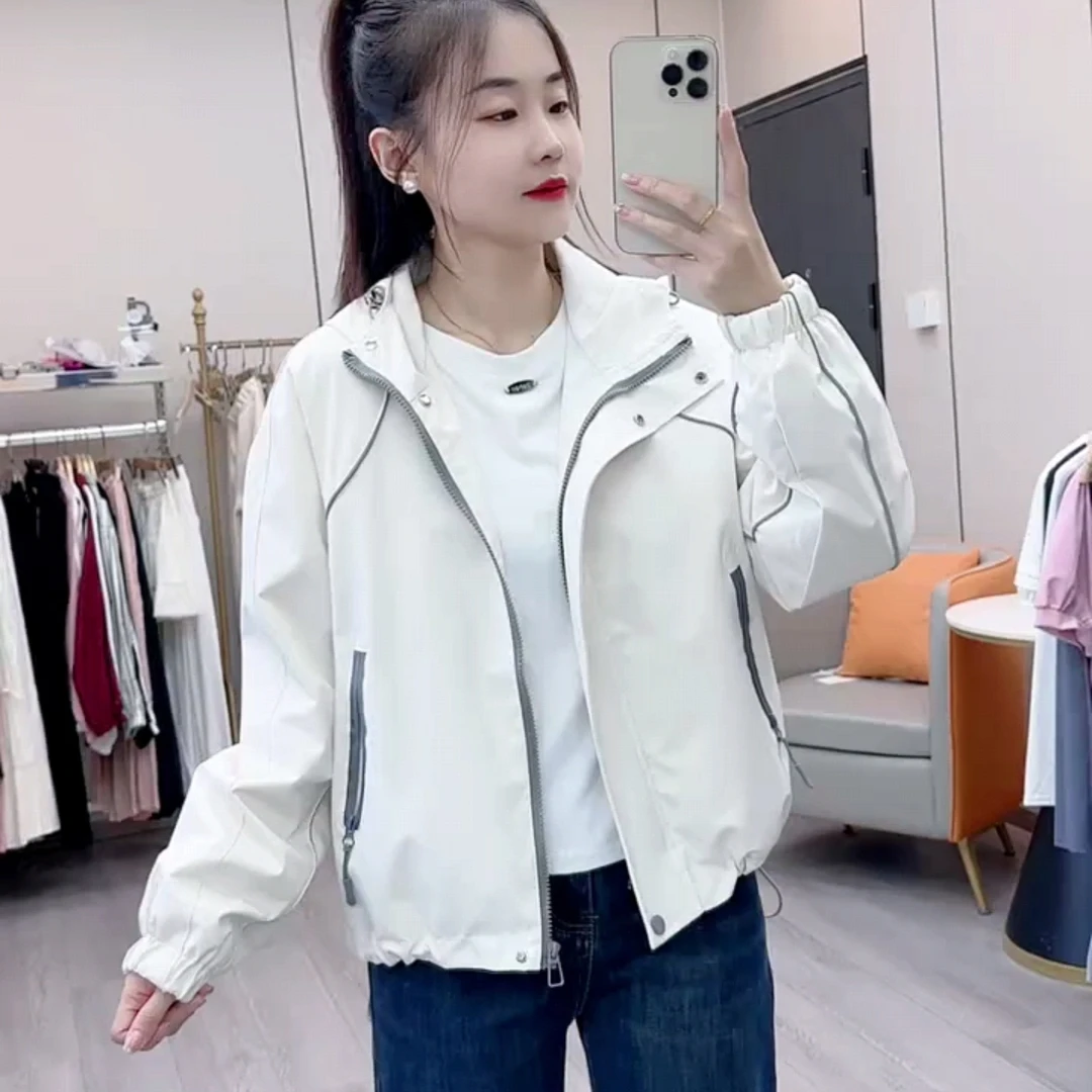 休闲冲锋衣款式短外套女2025年秋季新款爆款百搭工装夹克上衣潮流