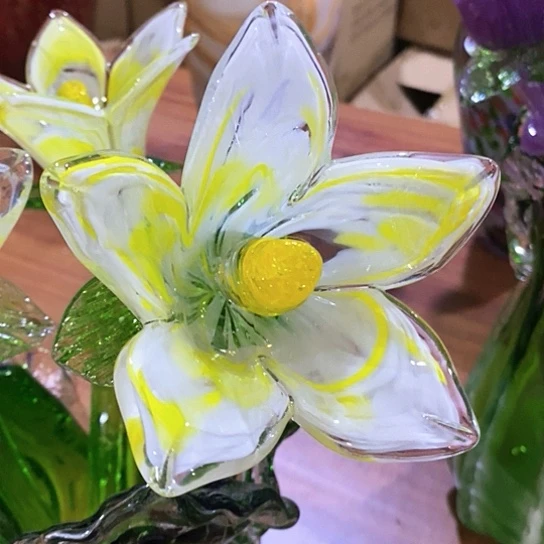 百合花高43厘米宽10厘米