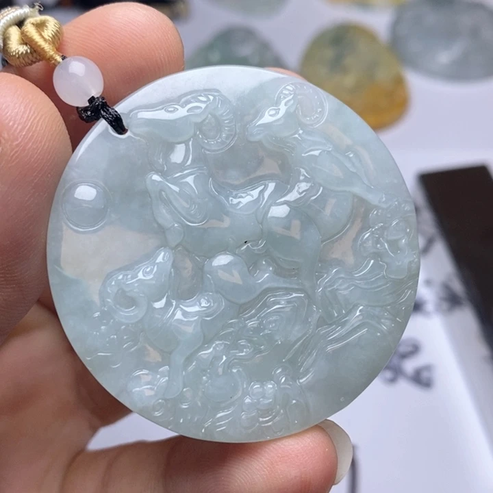 颈饰未镶嵌翡翠翡翠