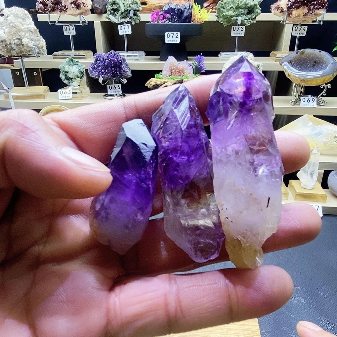 石材紫水晶摆件，