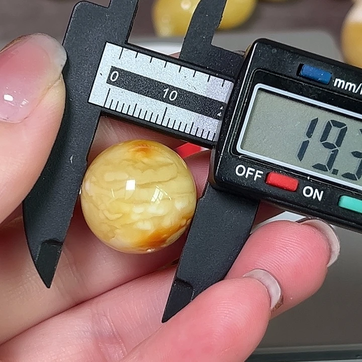 裸石蜜蜡未镶嵌微瑕145