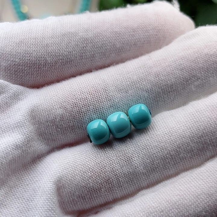 绿松石配饰未镶嵌