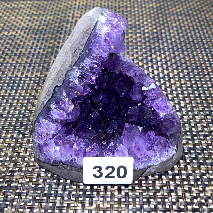 大型摆件（非配饰）未镶嵌水晶
