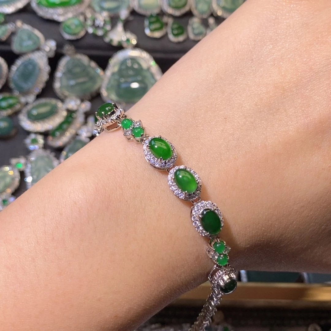 雨***石翡翠未镶嵌颈饰分两单