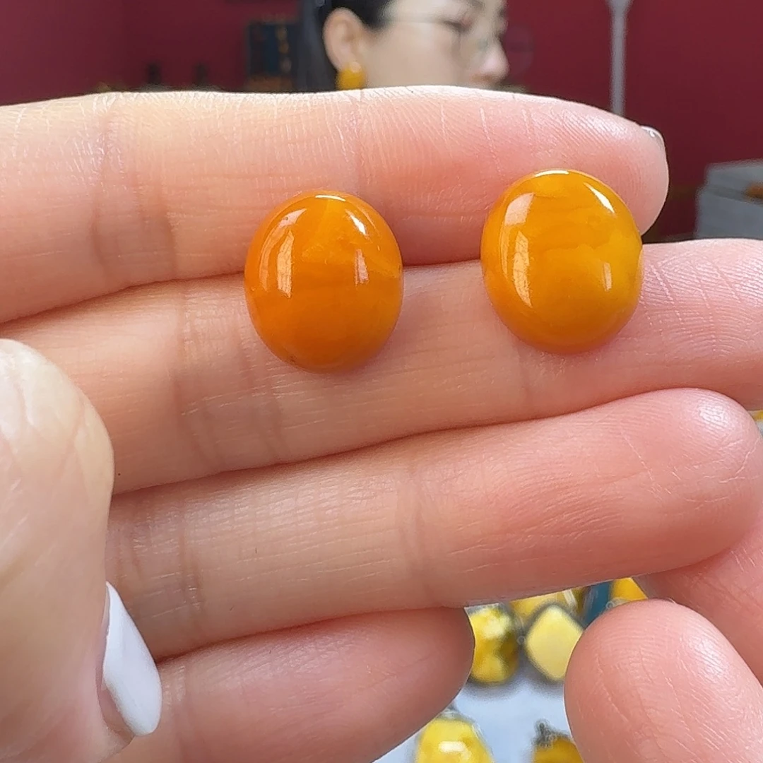 蜜蜡银S925镶嵌耳钉耳钉（微瑕）