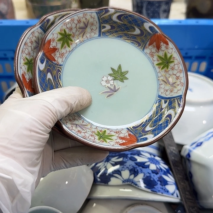 瓷片倾***衣开播啦….开播啦