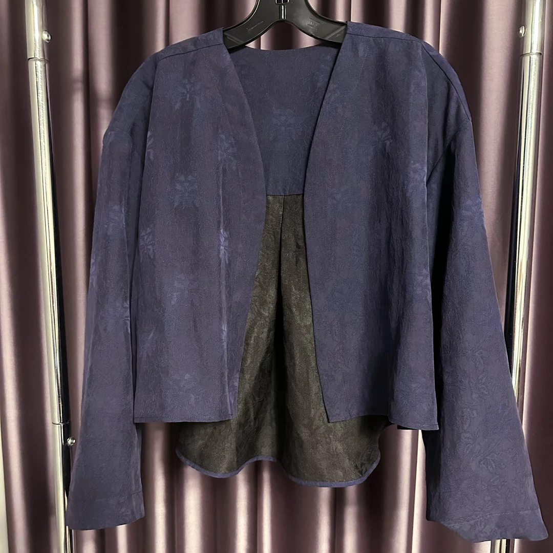 一科科科科小开衫定制工费链接，拍下改发货时间定制类不退换呢