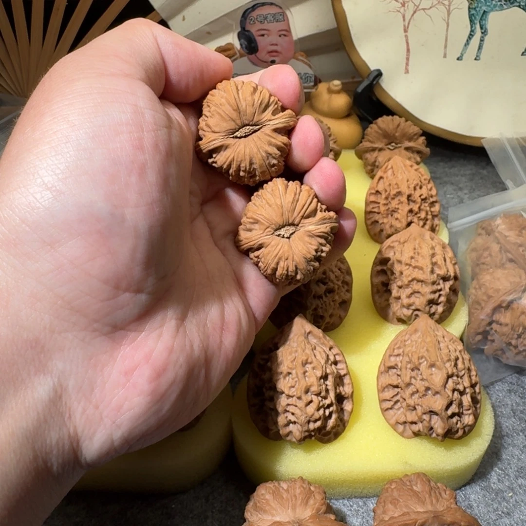 *****吊坠文玩核桃35白狮子