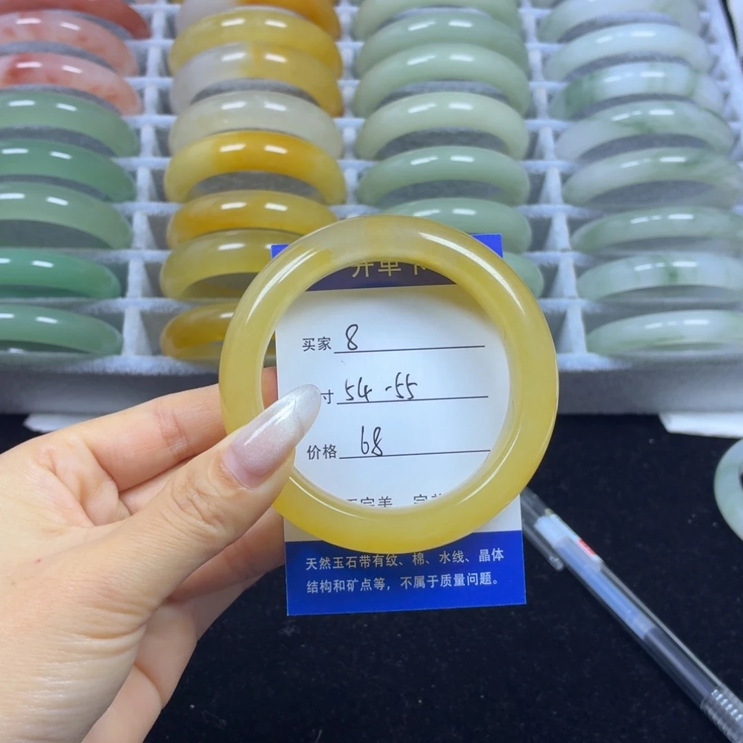 石英质玉未镶嵌手镯8