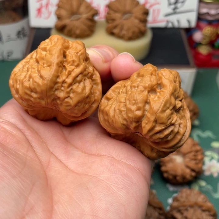 【闪购商品】文玩核桃吊坠43蛤蟆头