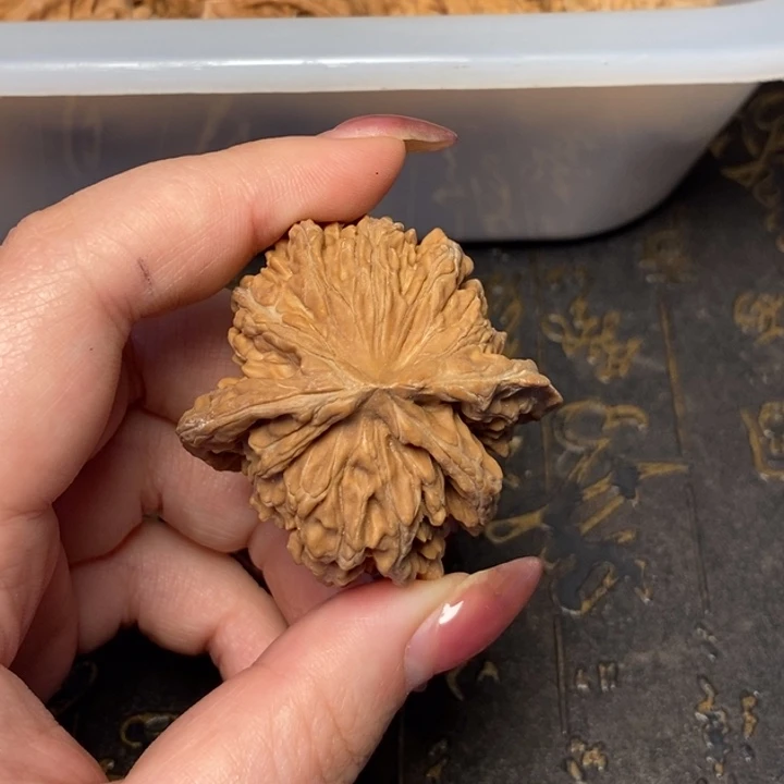 星***享文玩核桃吊坠文玩核桃异形单只