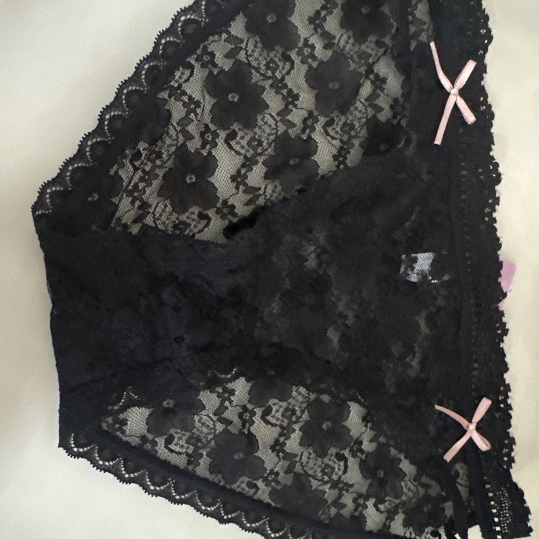 女士内裤漏空蕾丝