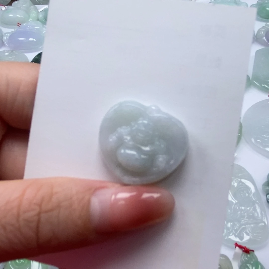 颈饰未镶嵌翡翠天然翡翠吊坠a货