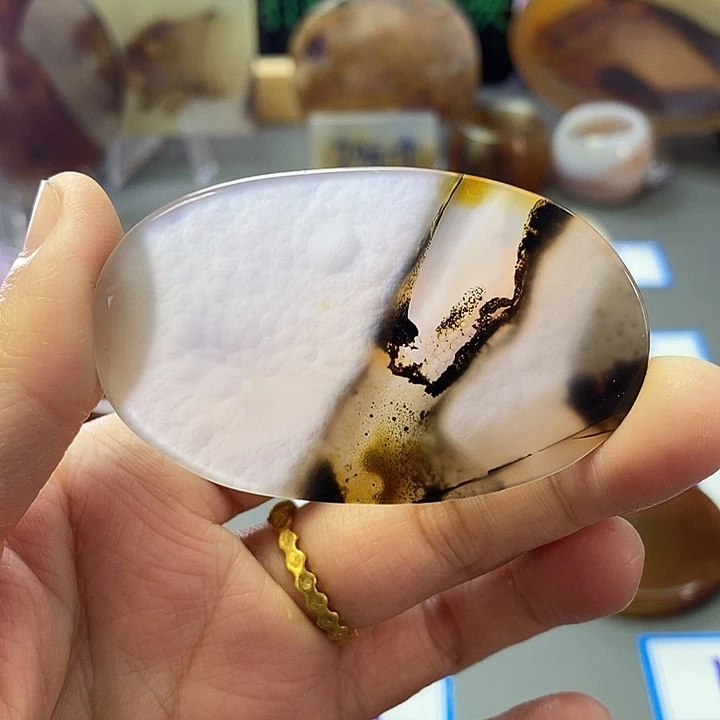 玛瑙/玉髓未镶嵌珠宝半成品