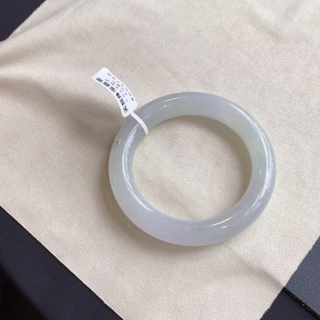 翡翠手镯未镶嵌8号